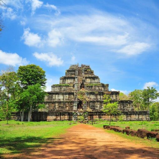 Prang Temple or Thom Temple of Kho Ker Complex © Fresh News