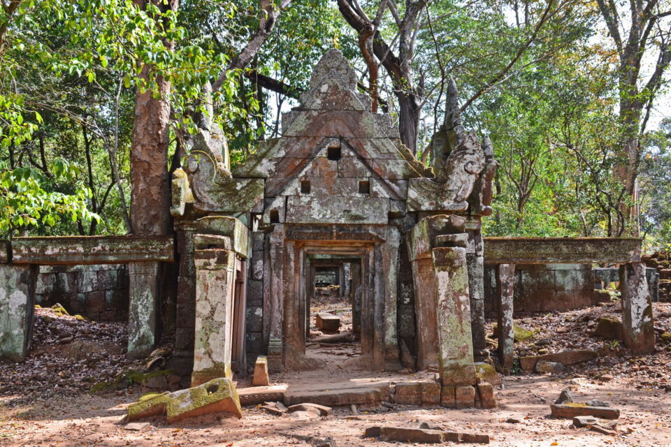 Bantey Pi Choan © Beyond Angkor