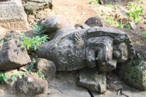 Remains of a stone lion sculpture at Prasat Chrap © Beyondangkor.org