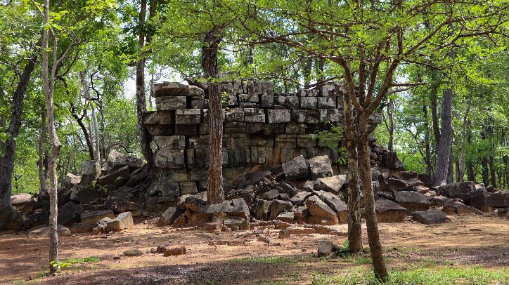Prasat Khnar and Trapeang Angkhnar © National Authority of Preah Vihear